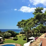 Cala Caterina - Relaxing Escape Hotel Villasimius