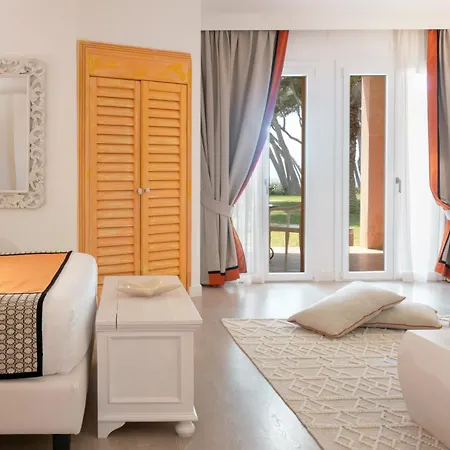 Cala Caterina 4*
