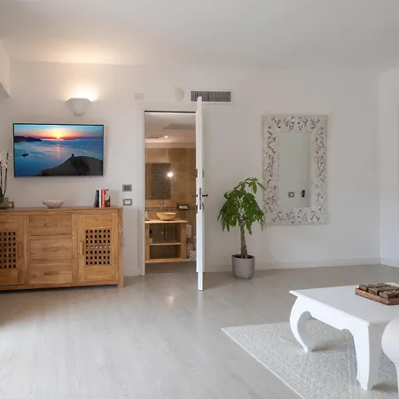 Cala Caterina Hotel 4*