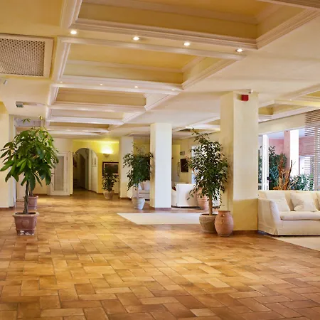 Hotel Cala Caterina 4*