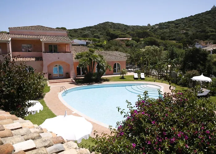 Hotel Cala Caterina 4*